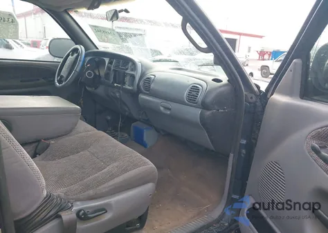 2001 Dodge Ram 1500 St из США, поврежденный, VIN 3B7HF13Z71G236899